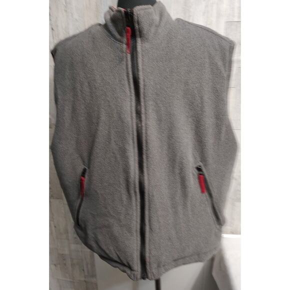 Trader Bay Men's reversible Puffer style Vest in Red and Gray 4 pocket Large - Picture 1 of 11